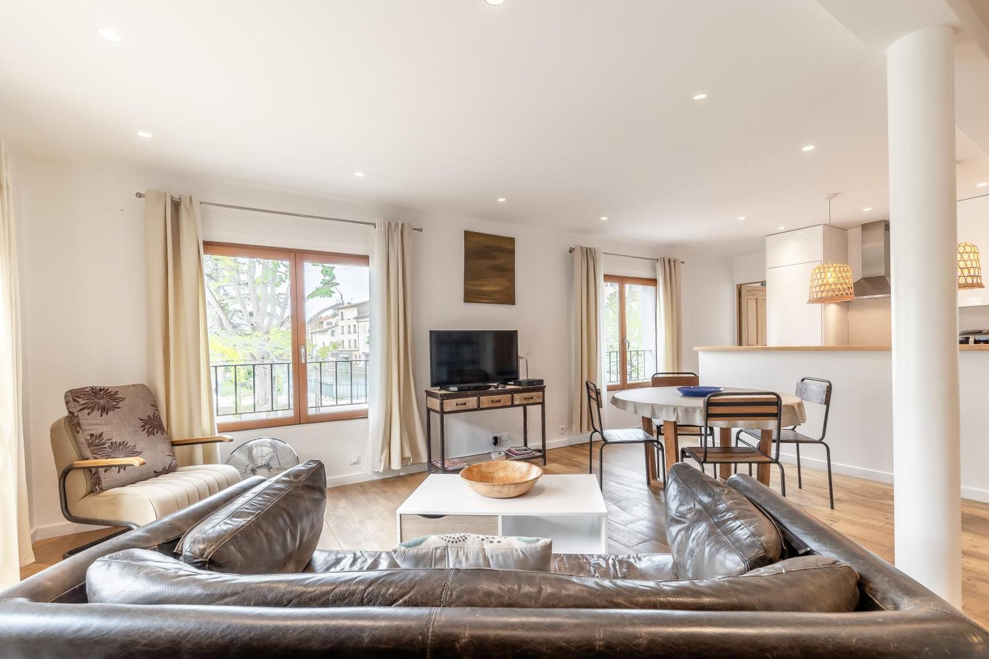 Raisin- Appartement Familial Donnant Sur La Sorgue 索格岛 外观 照片