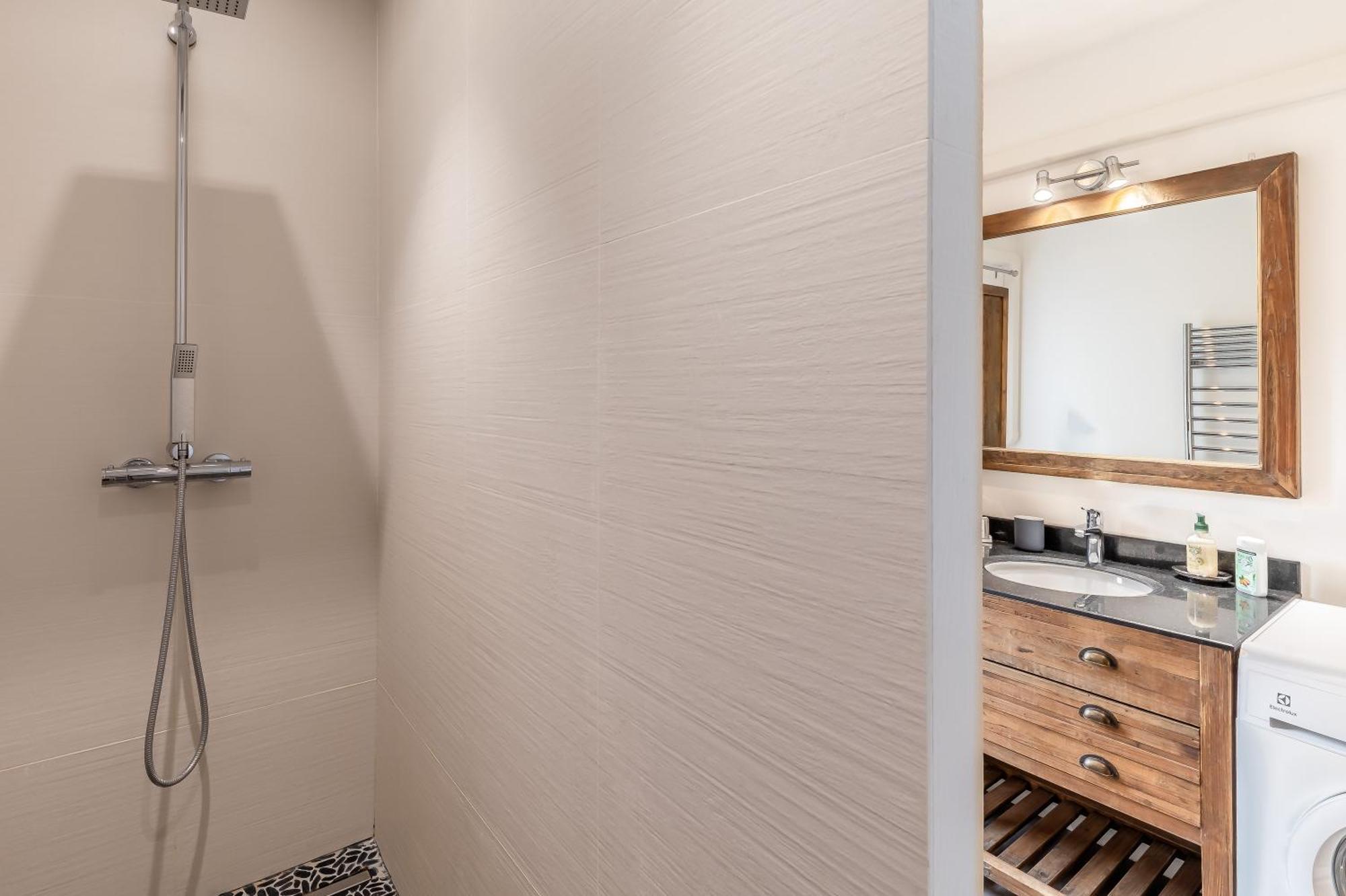 Raisin- Appartement Familial Donnant Sur La Sorgue 索格岛 外观 照片