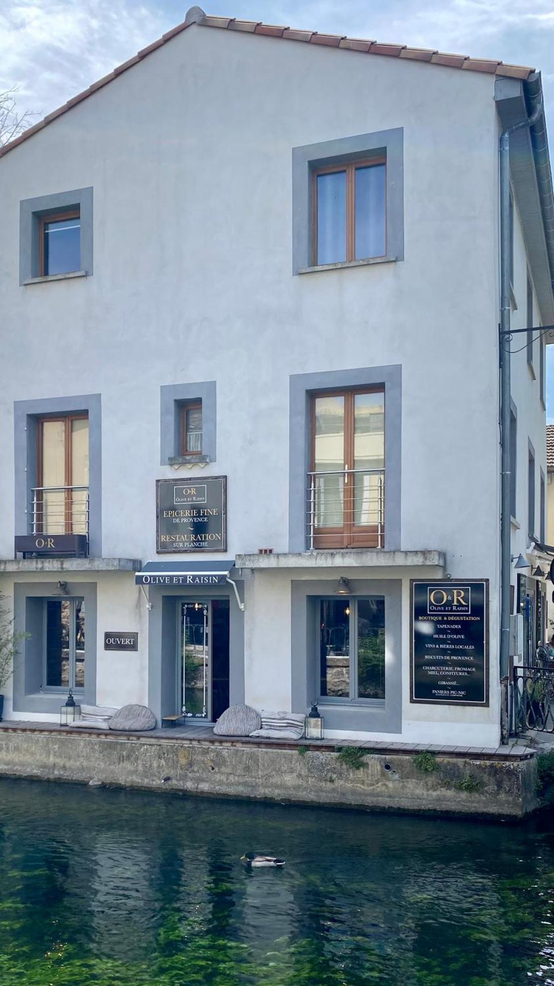 Raisin- Appartement Familial Donnant Sur La Sorgue 索格岛 外观 照片